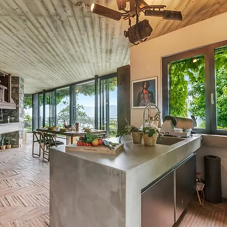 Skyline - Pool - Lakeview - Privacy - Happy Lugano