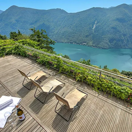 Skyline - Pool - Lakeview - Privacy - Happy